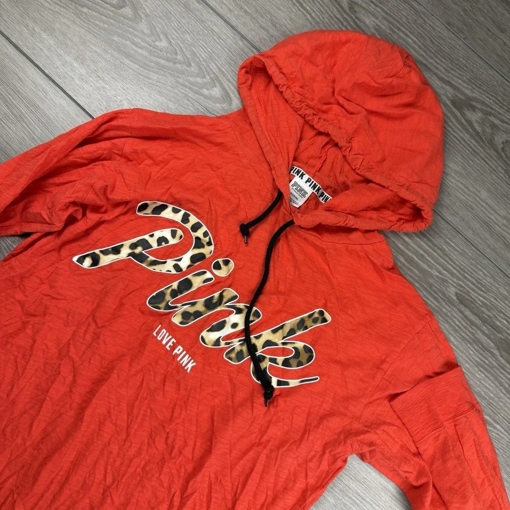Victorias Secret Pink Women's Pullover Cheetah Logo Hoodie Red Medium - Picture 1 of 9